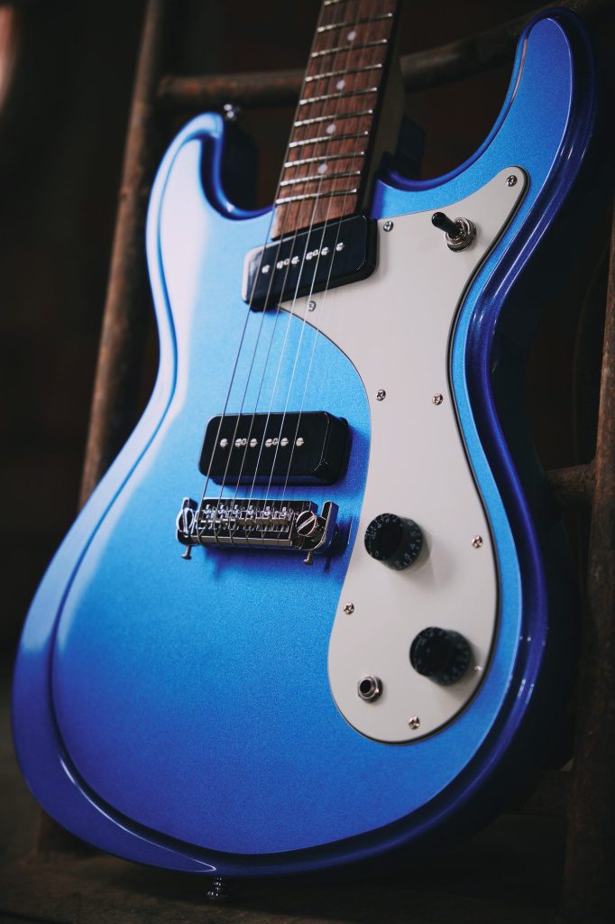 Harley Benton MR-Classic en Metallic Blue
