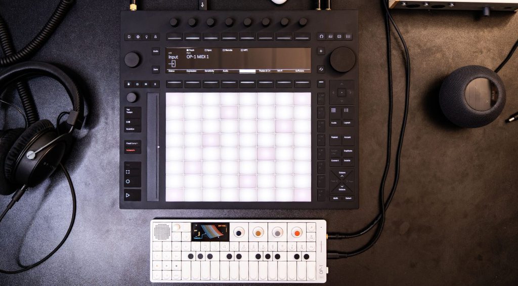 Ableton Push 3: ¡Live 11 en un dispositivo autónomo! - gearnews.es