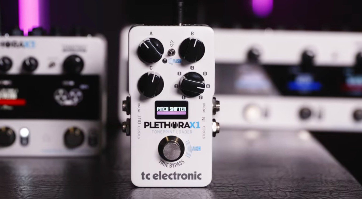 power 　tc electronic PLETHORA X1 PEDALERA MULTI-EFECTOS DE SUELO PARA GUITARRA TC ELECTRONIC
